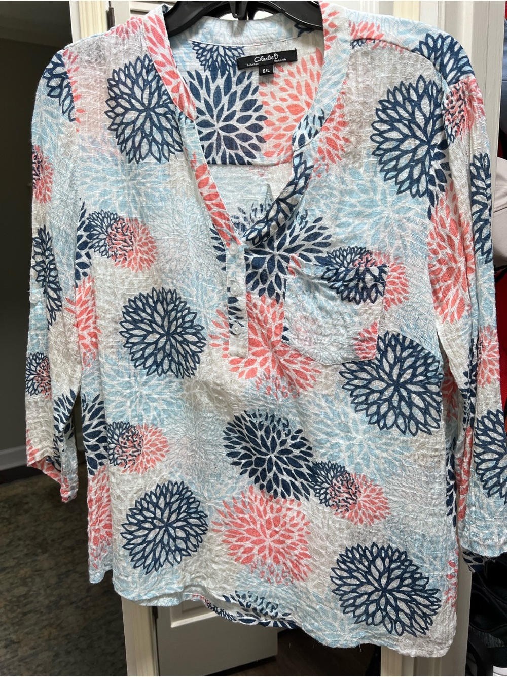 CHARLIE B Floral Split-V Tunic in Coral, Navy & Light Blue